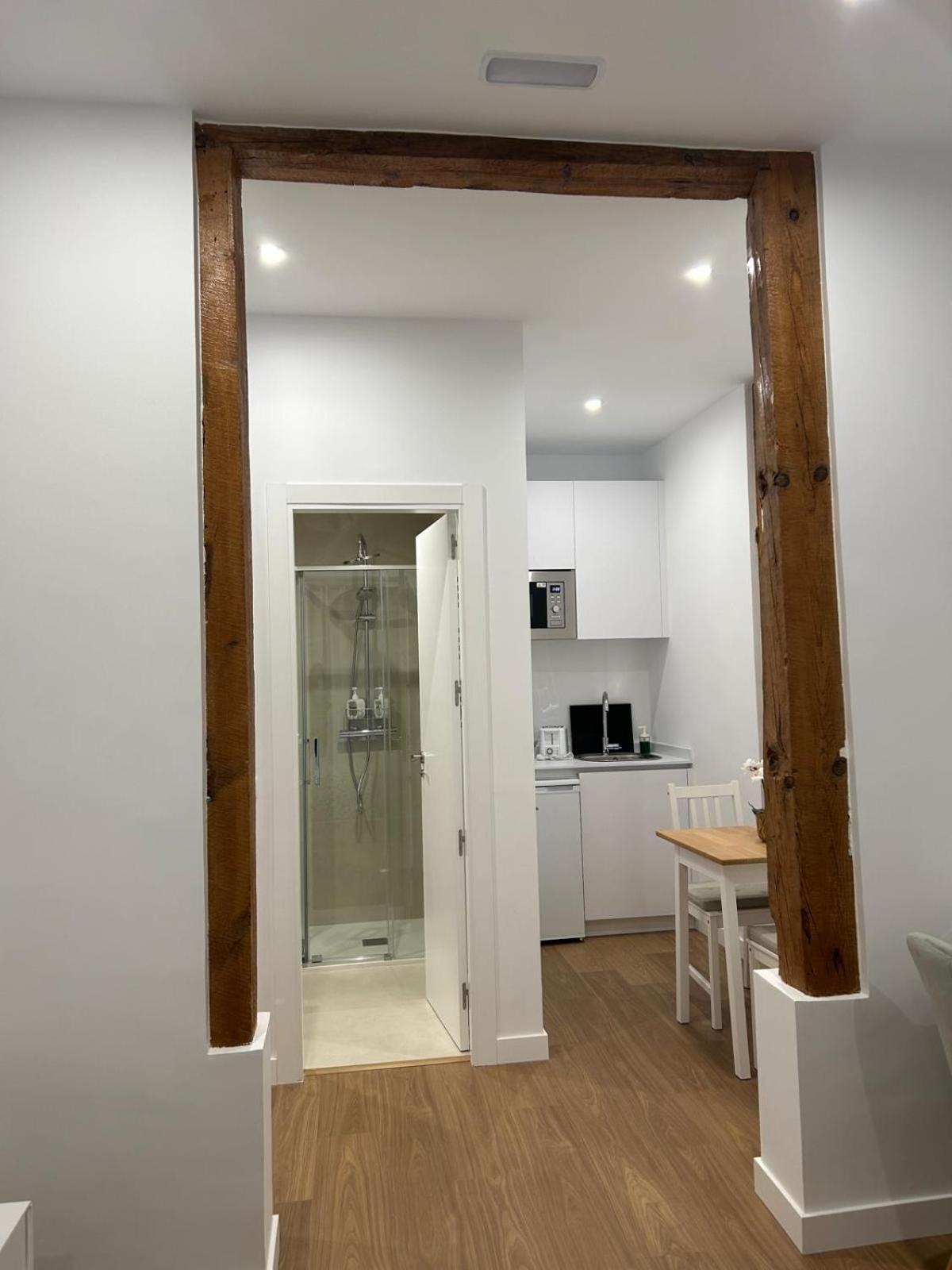 Apartamentos Gravina Madrid Eksteriør billede